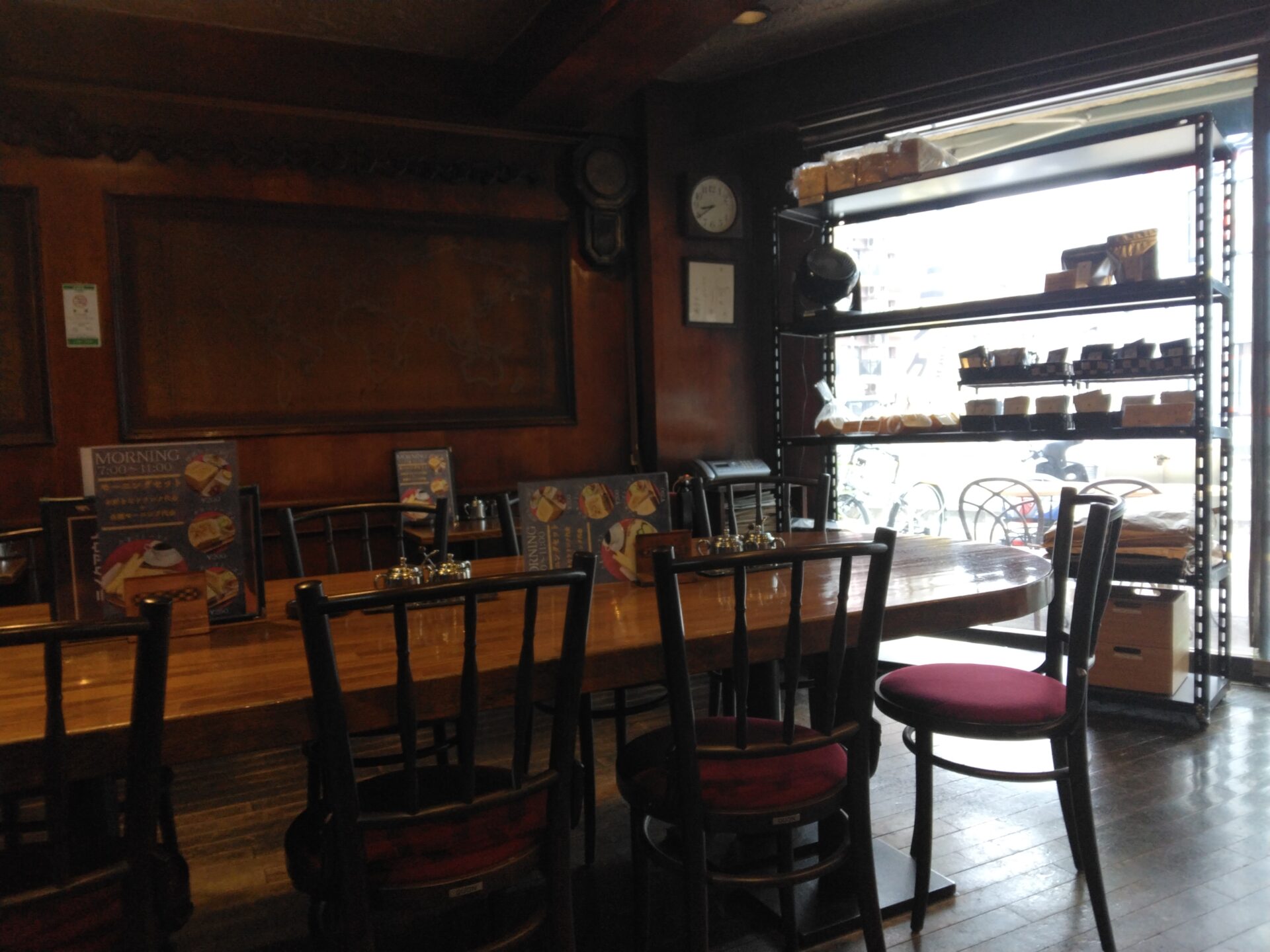 越コーヒー店 モーニング 北浦和にあるレトロな喫茶店のモーニングから始まる日帰り温泉デートです。