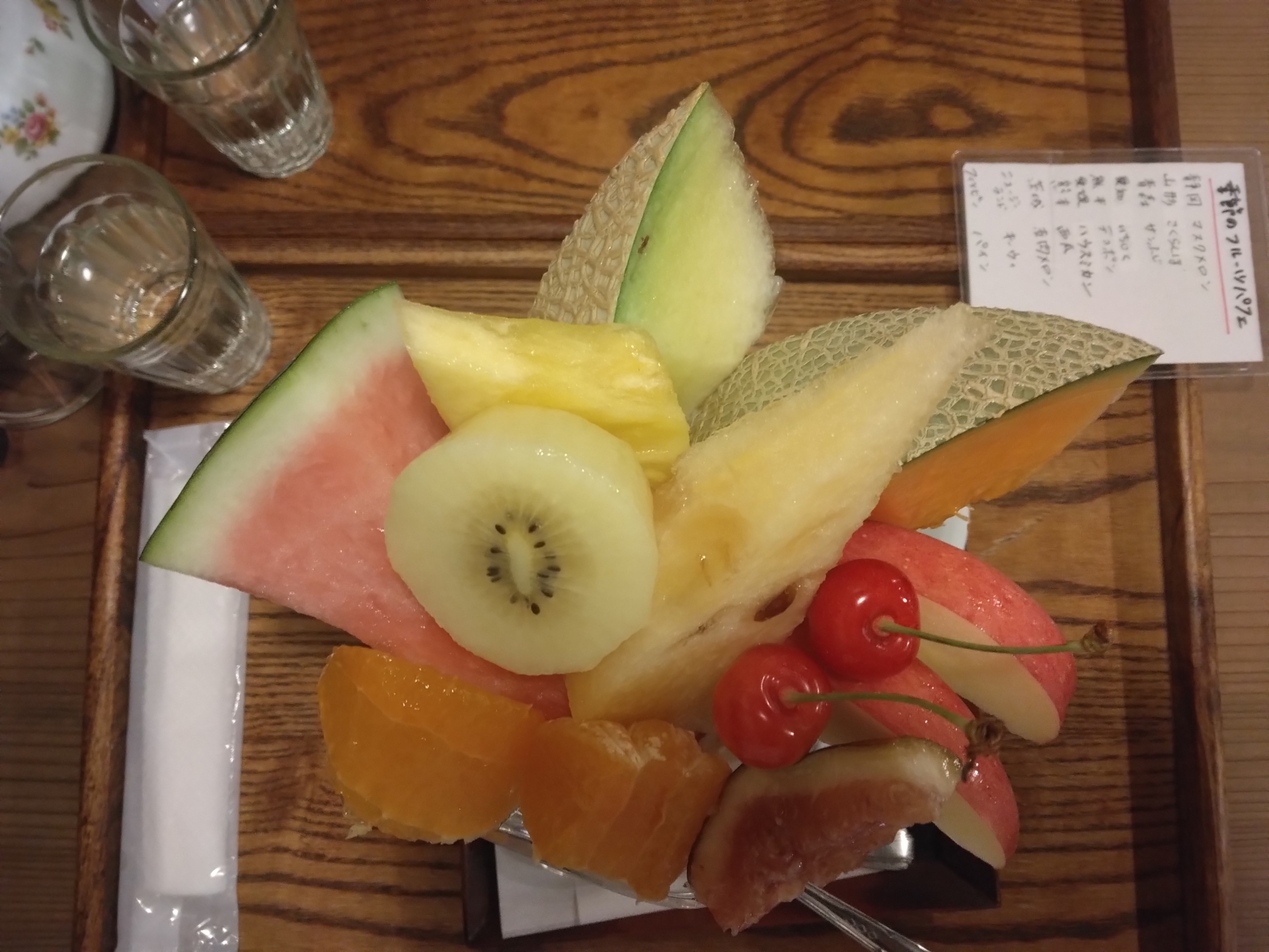 飯能 蔵カフェ 美味しいフルーツパフェを食べたくなったら飯能カフェデートです。飯能に着いたのがお昼過ぎなのでまずはカフェランチからです。