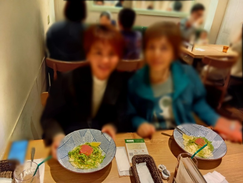 究極のモチモチ感に心躍る。新宿「麦と卵」で、大切な家族と味わう至福の生パスタランチ